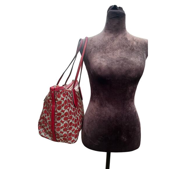 Coach Taxi Signature Red Coated Canvas Top Handles Tote With Matching Wallet - Picture 4 of 12